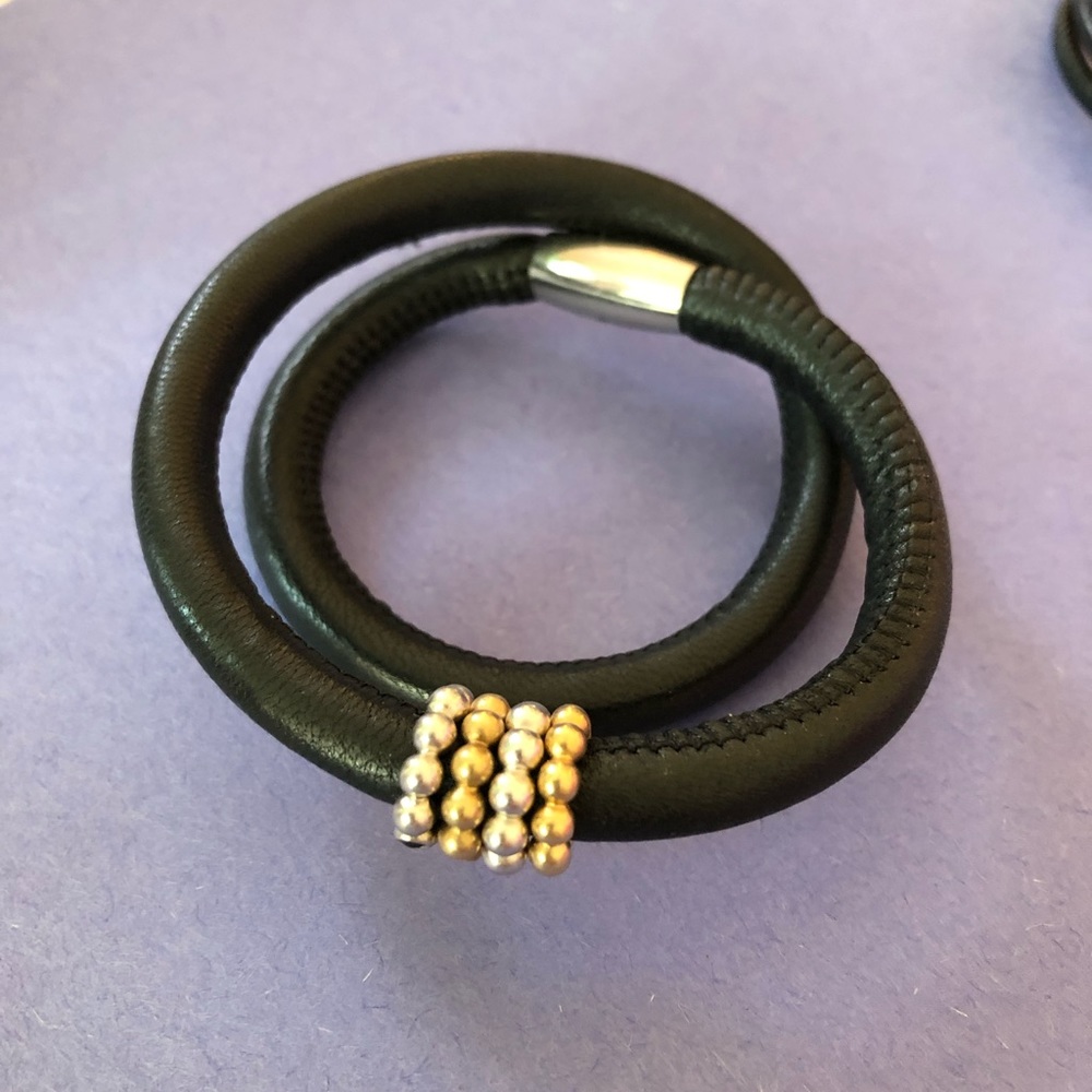 Endless leather and silver bracelet